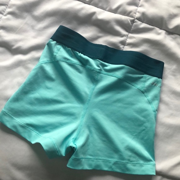 Nike Pro Spandex - Picture 3 of 3